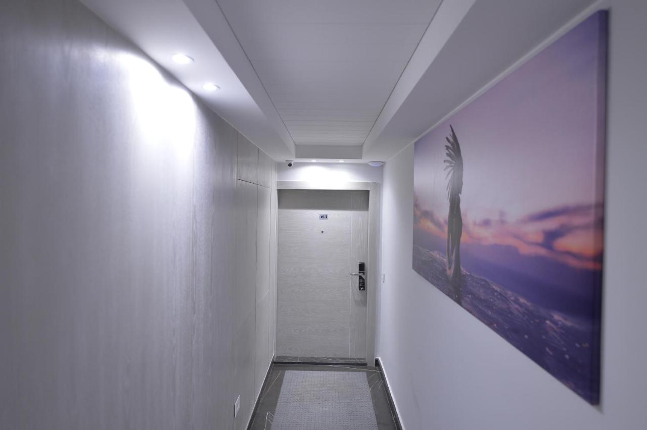 Zett Hotel จูนิเย ภายนอก รูปภาพ